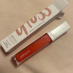 Persona Cosmetics lip gloss in CORAL gloss